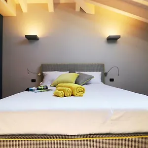 Castelli Delux Apartment Menaggio