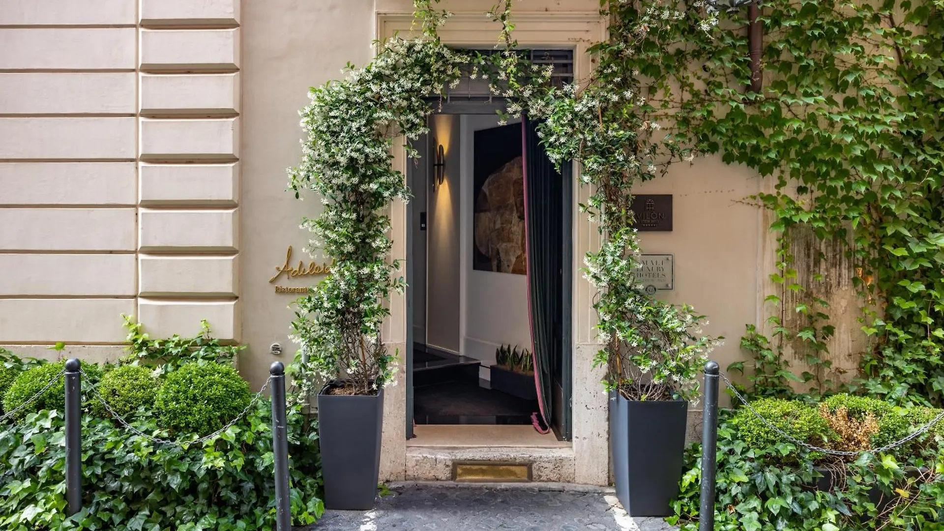 Hotel Vilon - Small Luxury Hotels Of The World Rome
